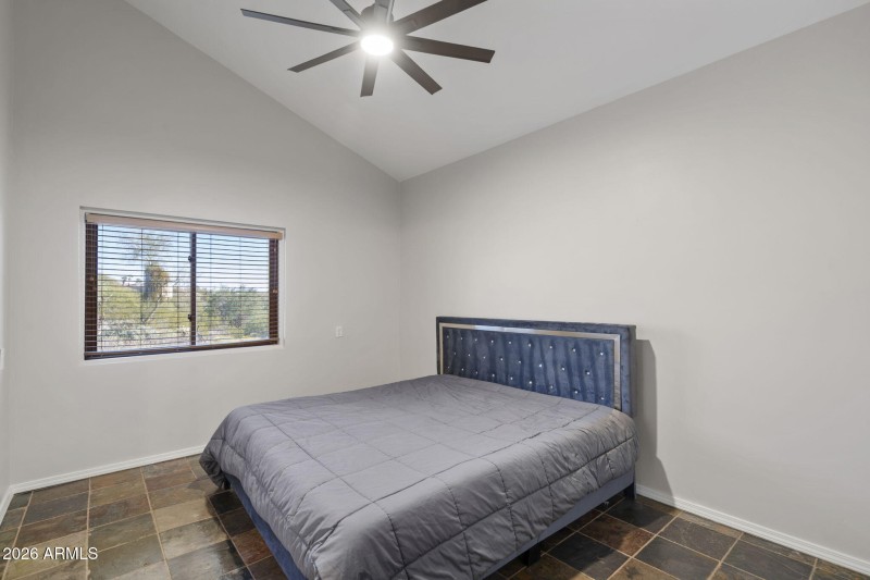 21-web-or-mls-DSC07718