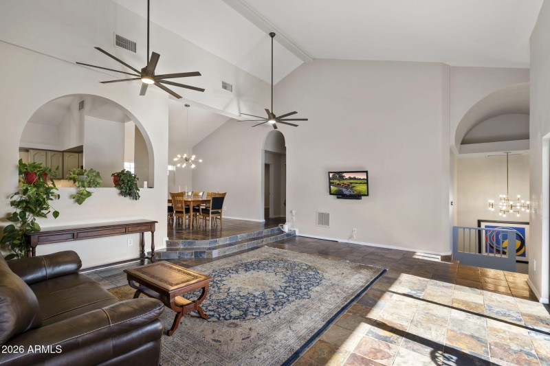 5-web-or-mls-DSC07652