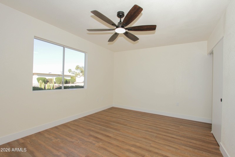 10729 W Amber Trl-25