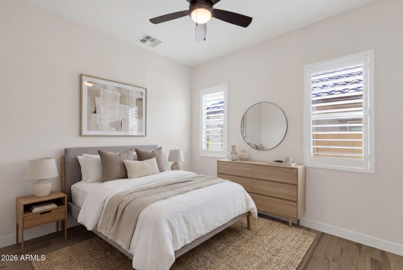 59-web-or-mls-5924-e-redmont-dr