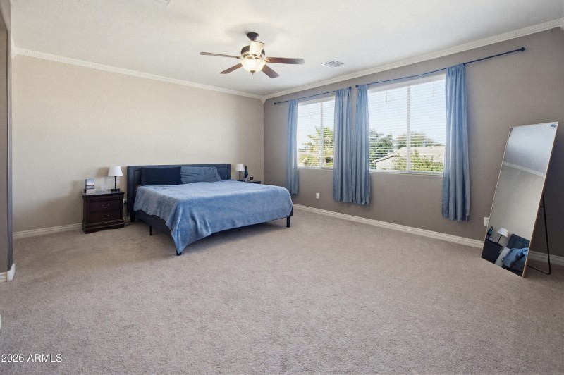 4708 E County Down Dr-9