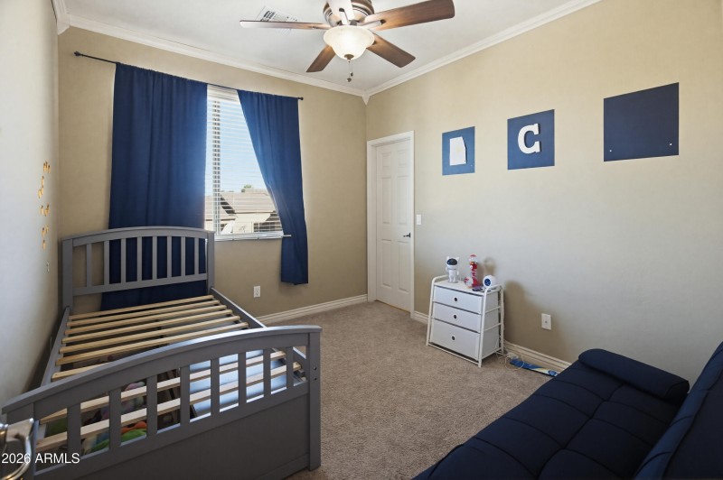 4708 E County Down Dr-7