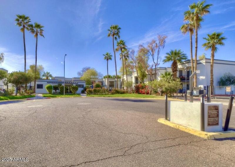 214 Community Gated Entry