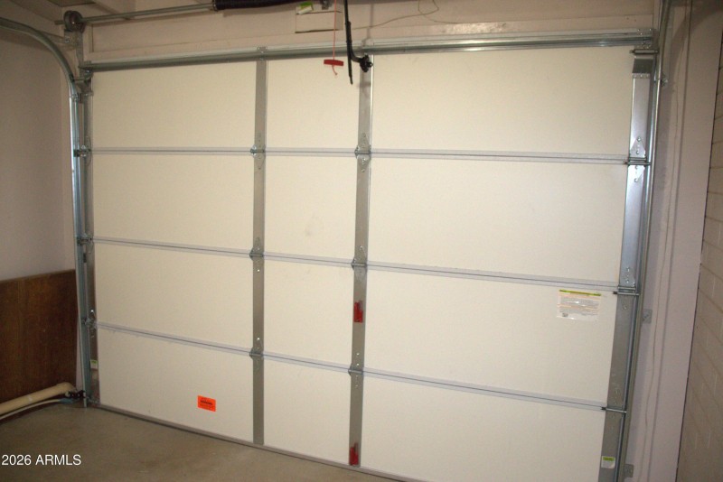 insulated garage door