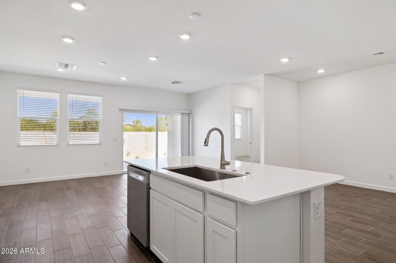 10-web-or-mls-2317-s-125th-dr-lot-157-de