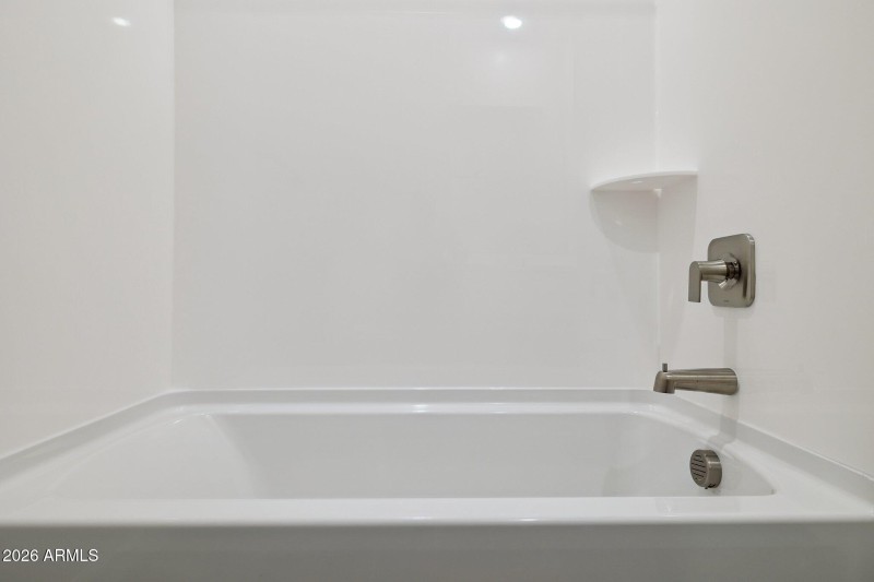 24-web-or-mls-2317-s-125th-dr-lot-157-de