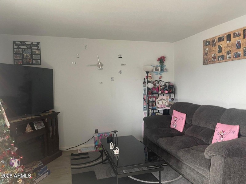 4834 W. Rose Ln. Living Room