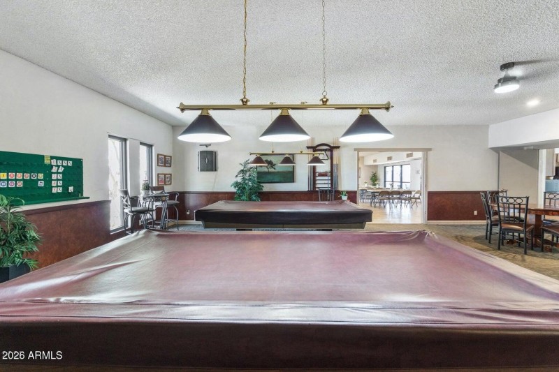 BILLIARDS ROOM