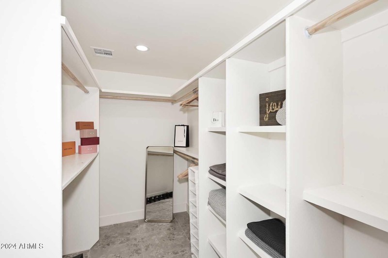 Primary Bedroom-Closet2