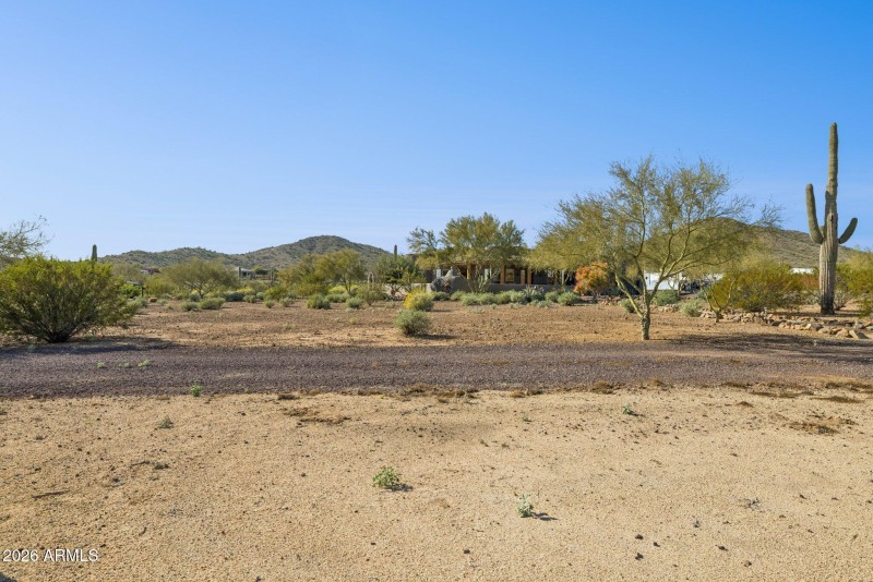 40-web-or-mls-39819-n-26th-st