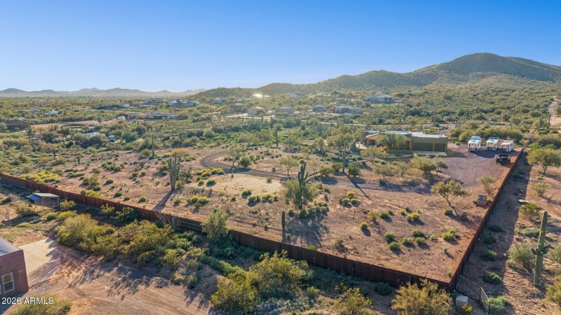 58-web-or-mls-39819-n-26th-st