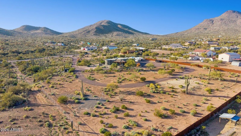 59-web-or-mls-39819-n-26th-st