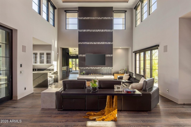 010_Living Room Feature Wall