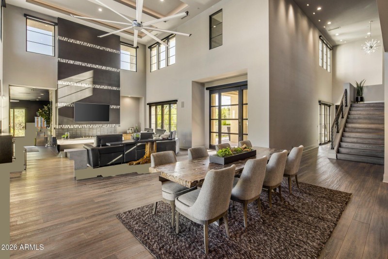 020_Dining to Living