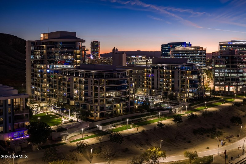 4-web-or-mls-140 E Rio Salado Pkwy 804,