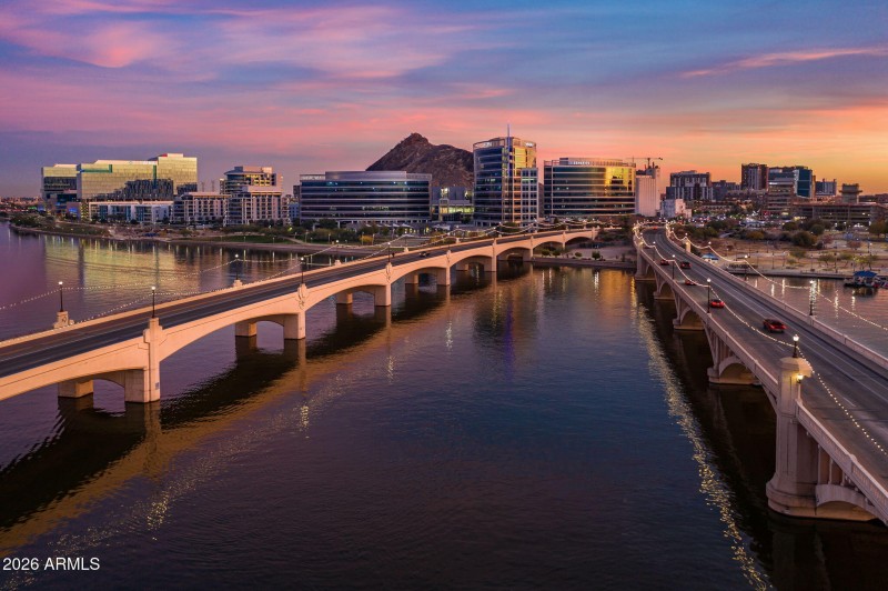 14-web-or-mls-140 E Rio Salado Pkwy 804,