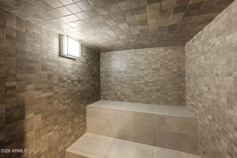 102-web-or-mls-140 E Rio Salado Pkwy 804