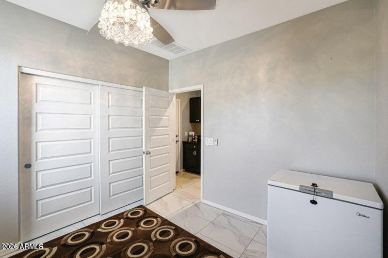 2112 S 123rd Ln pic 998