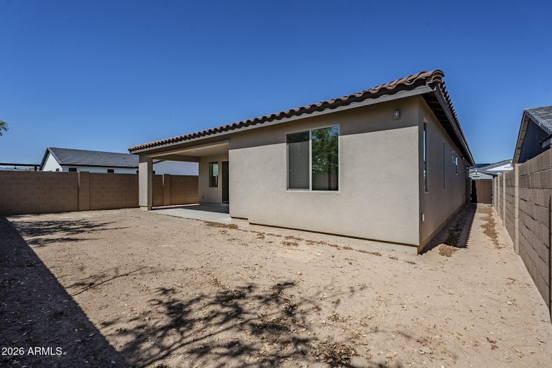 38-web-or-mls-Carlisle-38