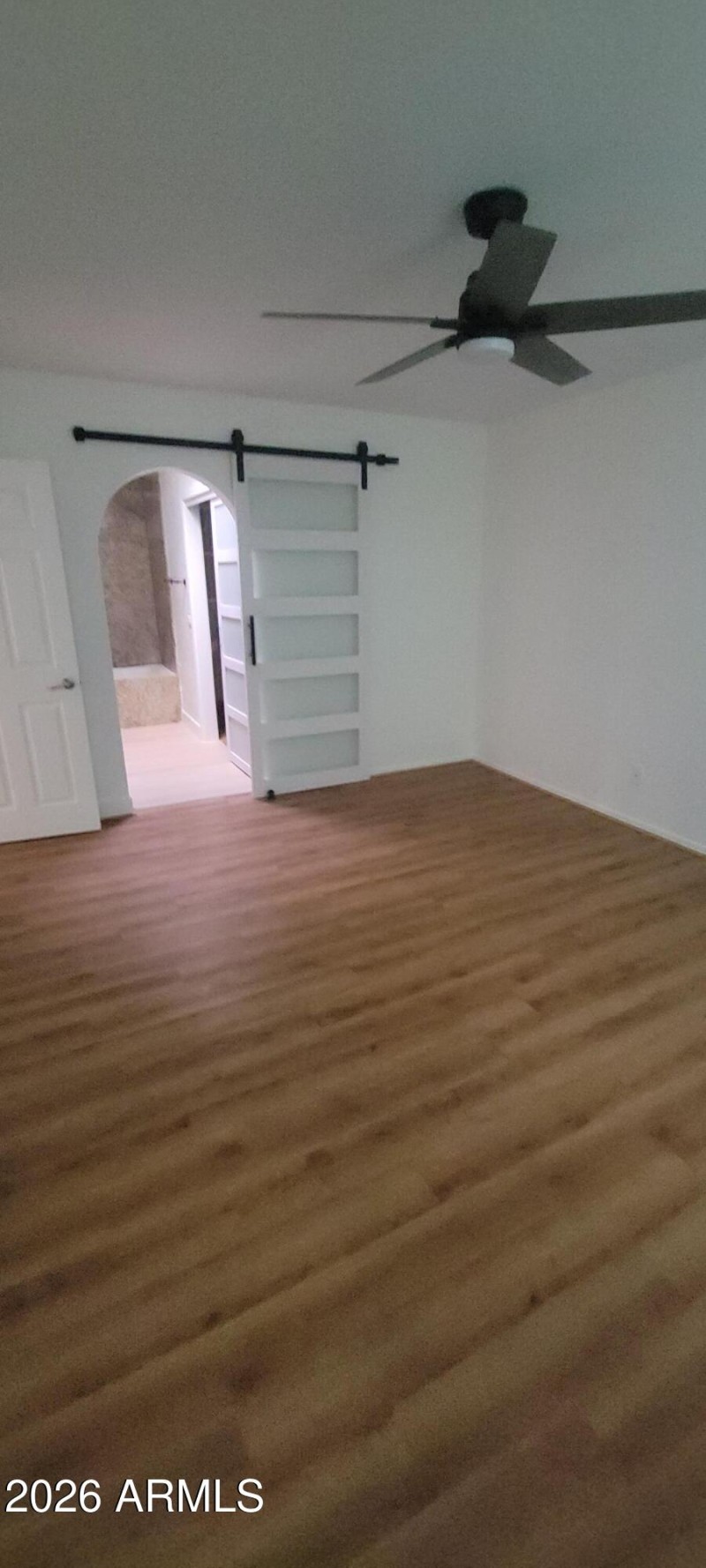 219 - Primary Bedroom (2)