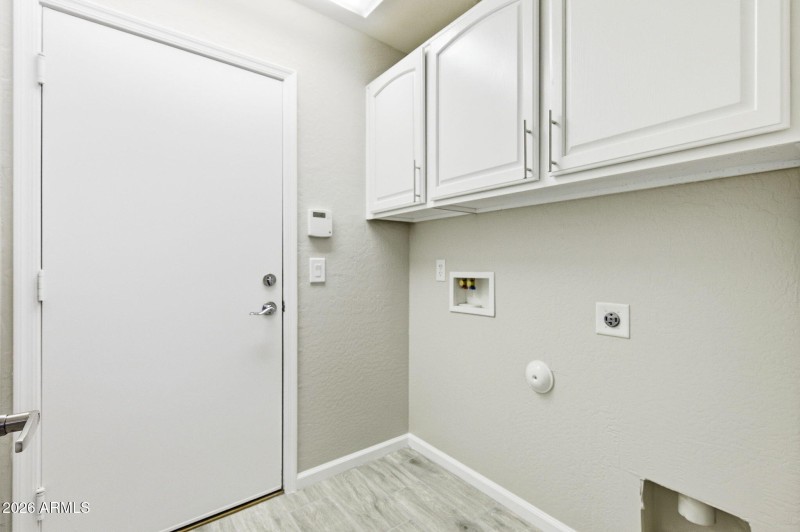 20-web-or-mls-45151 Paraiso Ln-20