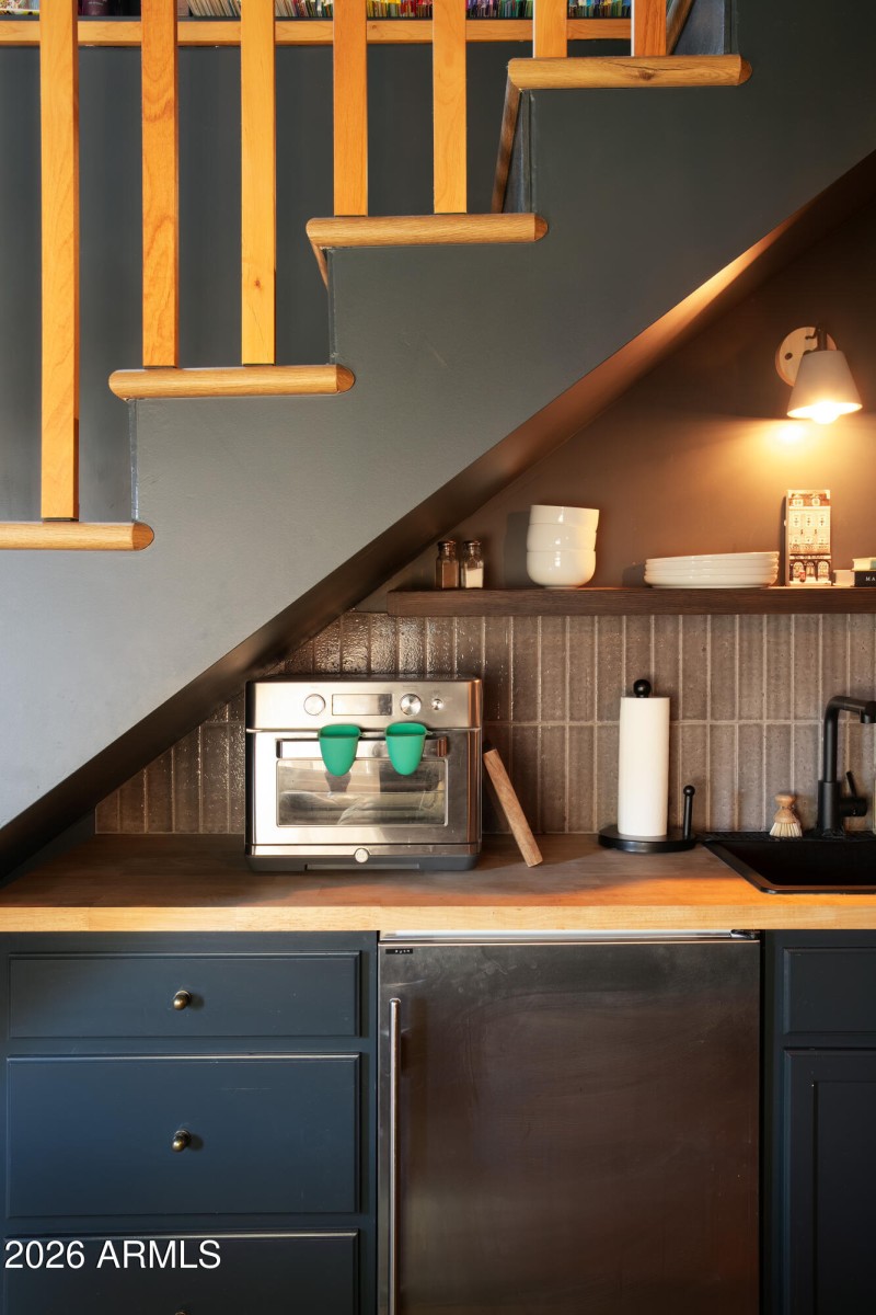 Guest House Kitchenette