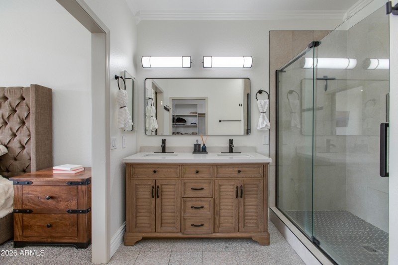 Owners Suite Dual Vanity Large Mirror