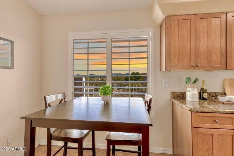 B519B656-2C52-4ED9-A22A-E9E2078EE615