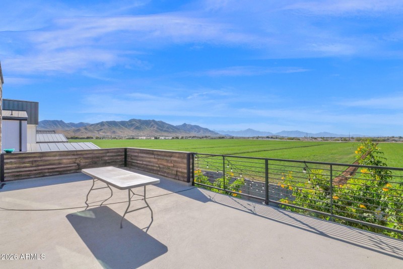 11-web-or-mls-P1471098