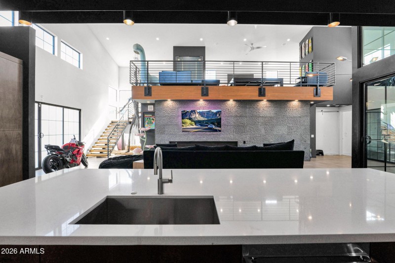 24-web-or-mls-P1471118