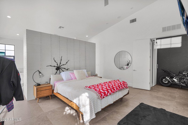 35-web-or-mls-P1471135