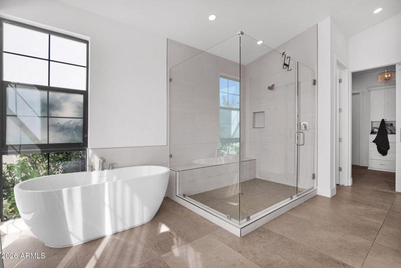 38-web-or-mls-P1471141