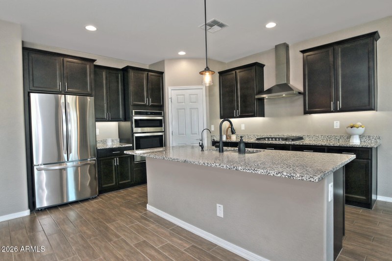 537 S 200th Ave Buckeye AZ-large-007-025