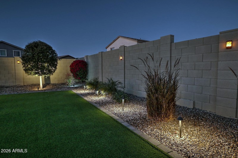 537 S 200th Ave Buckeye AZ-large-040-046