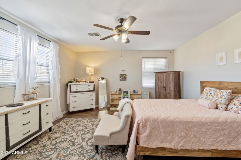 32-web-or-mls-DSC_4032