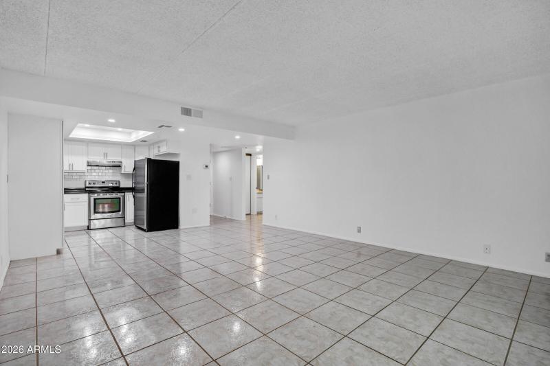 7930 E Camelback Rd unit 106-6