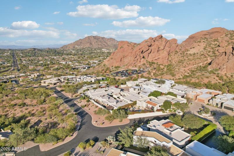 Panaramic Mountain Views