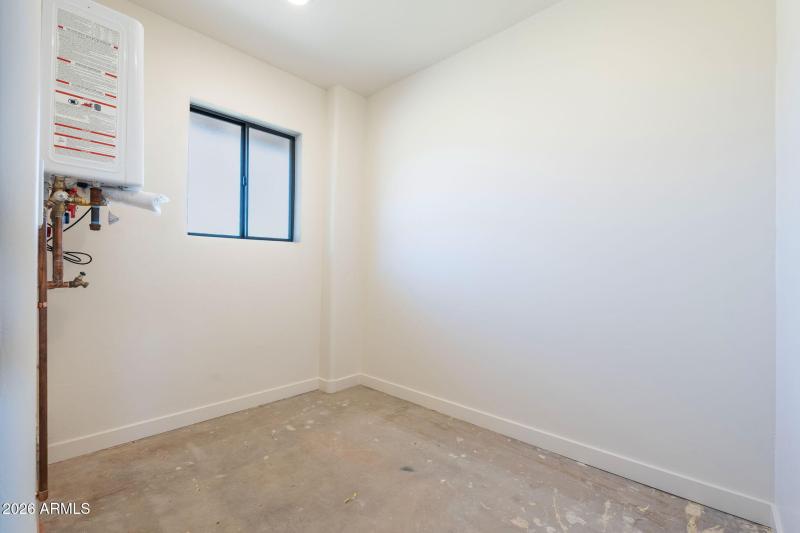 Bonus Space in Garage