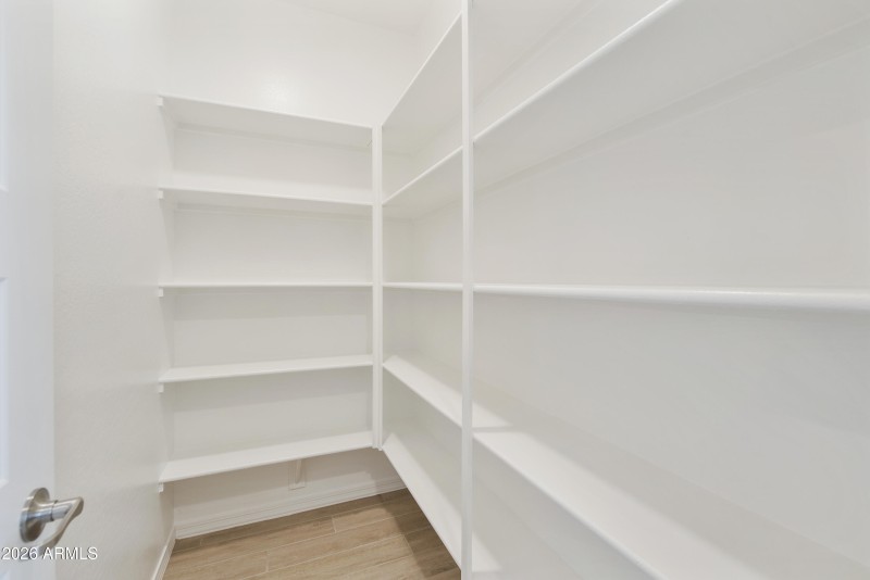 WALK IN PANTRY