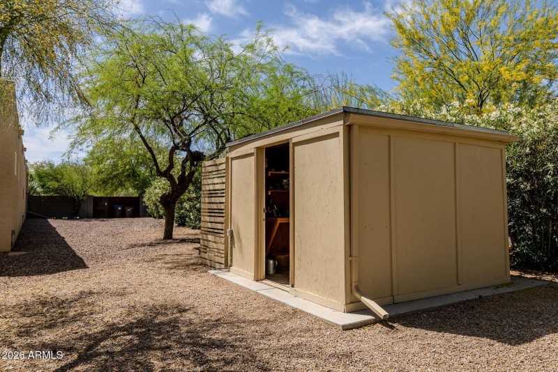 067_Shed for storage etc.