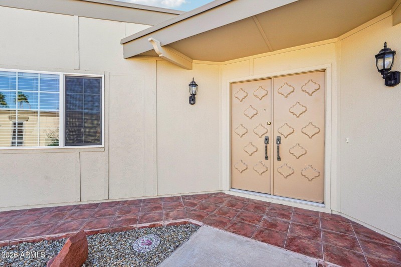 11-web-or-mls-N 108th Dr-S3101-011