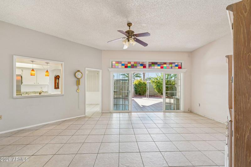 12-web-or-mls-N 108th Dr-S3101-012