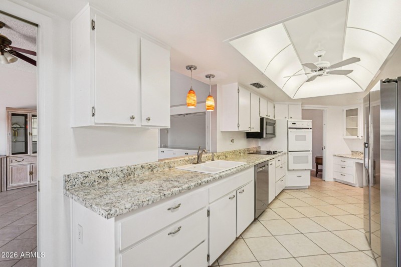 21-web-or-mls-N 108th Dr-S3101-021