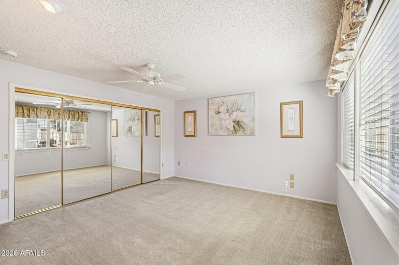 37-web-or-mls-N 108th Dr-S3101-037