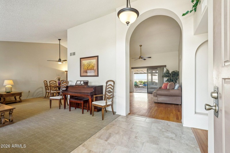 19-web-or-mls-N Crown Ridge Dr-S0202-019