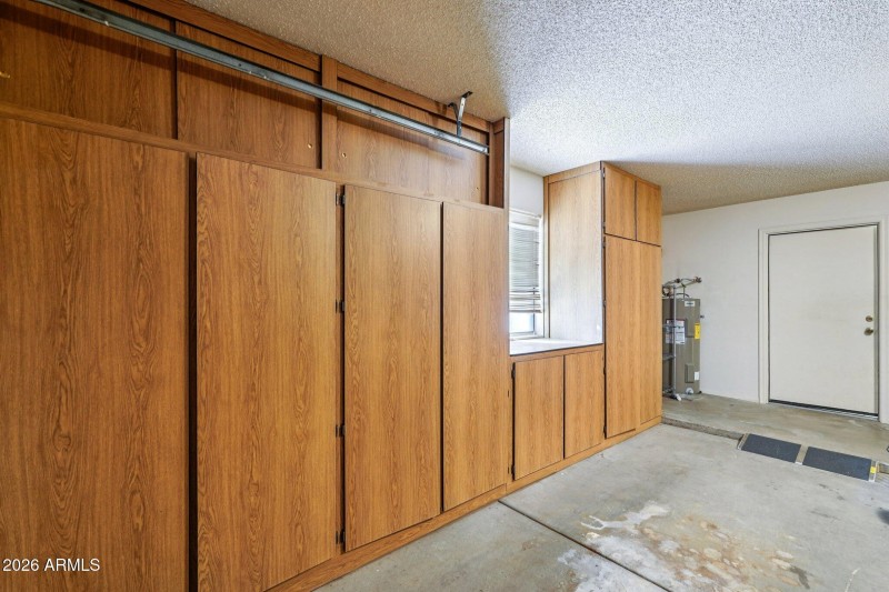 25-web-or-mls-N Crown Ridge Dr-S0202-025