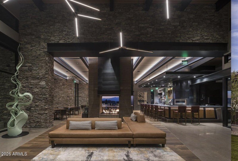 44-Mountain House Lobby II