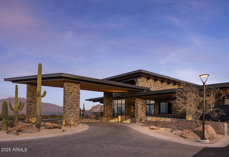 50-Mountain House Entry II