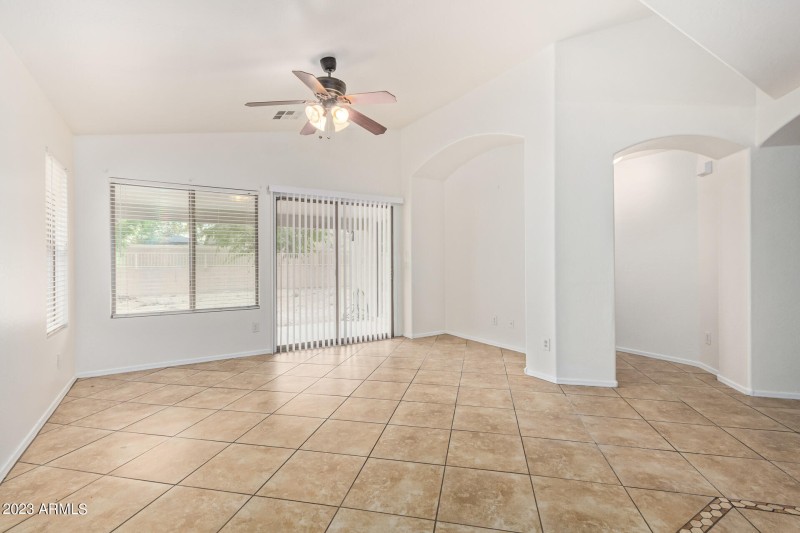 0014-12 - Desert Spring