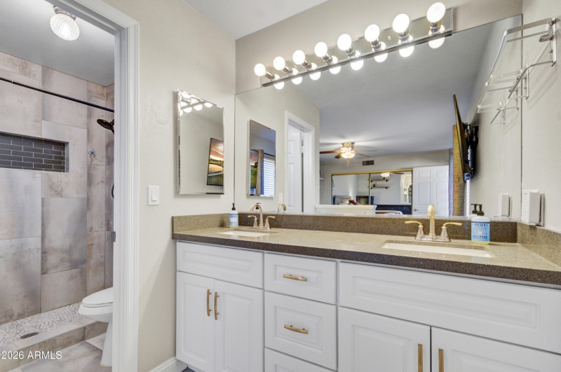 009_Primary Bathroom